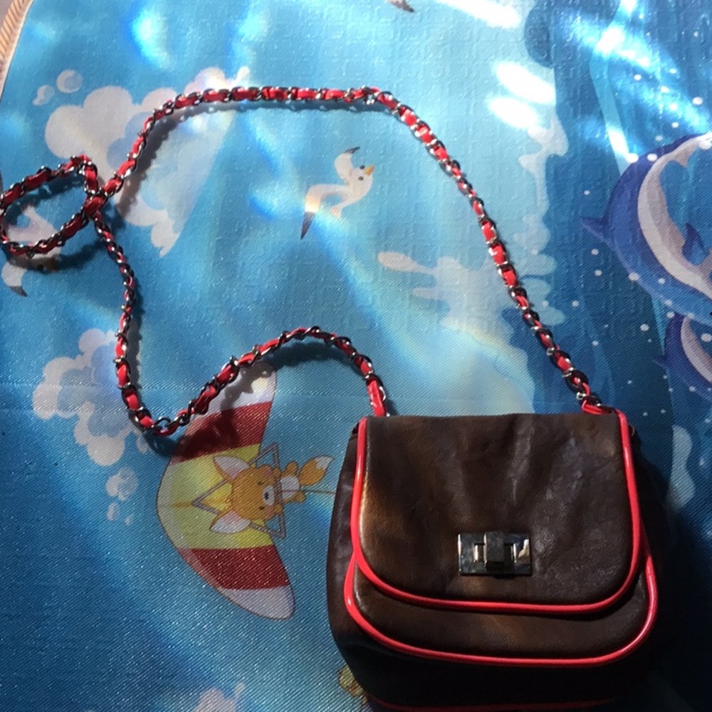 Purse Apt 9